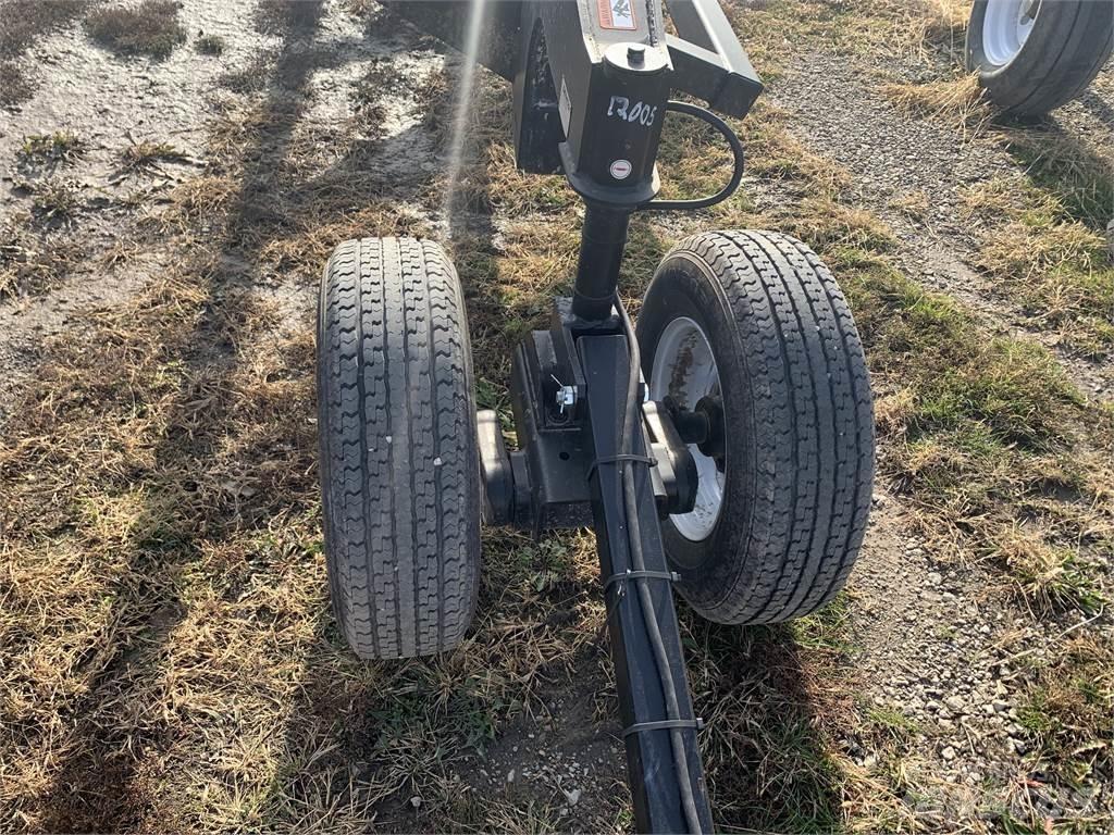 Demco STD42 Прицепы перегрузчики зерна