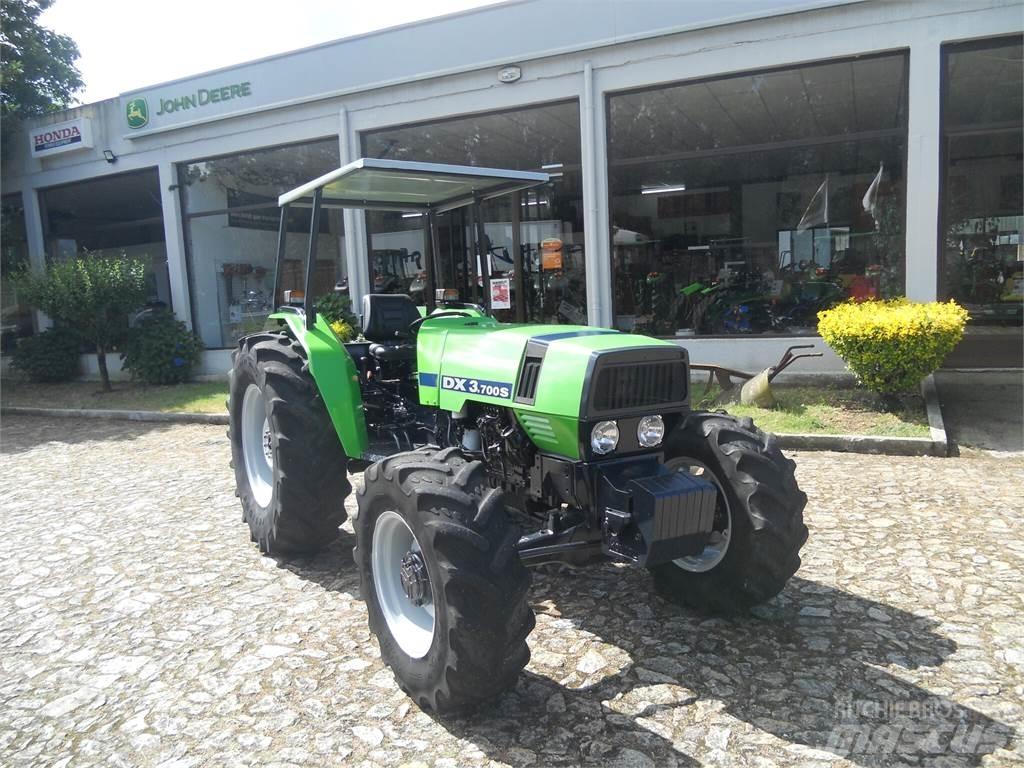 Deutz DX3700 Трактора