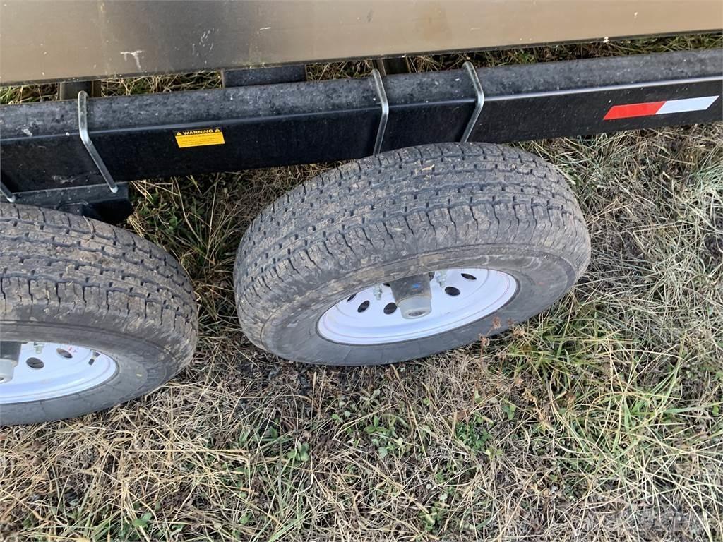 E-Z Trail GC42 Прицепы перегрузчики зерна