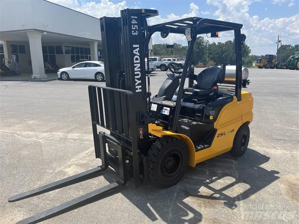 Hyundai 25L-9A Другие складские механизмы