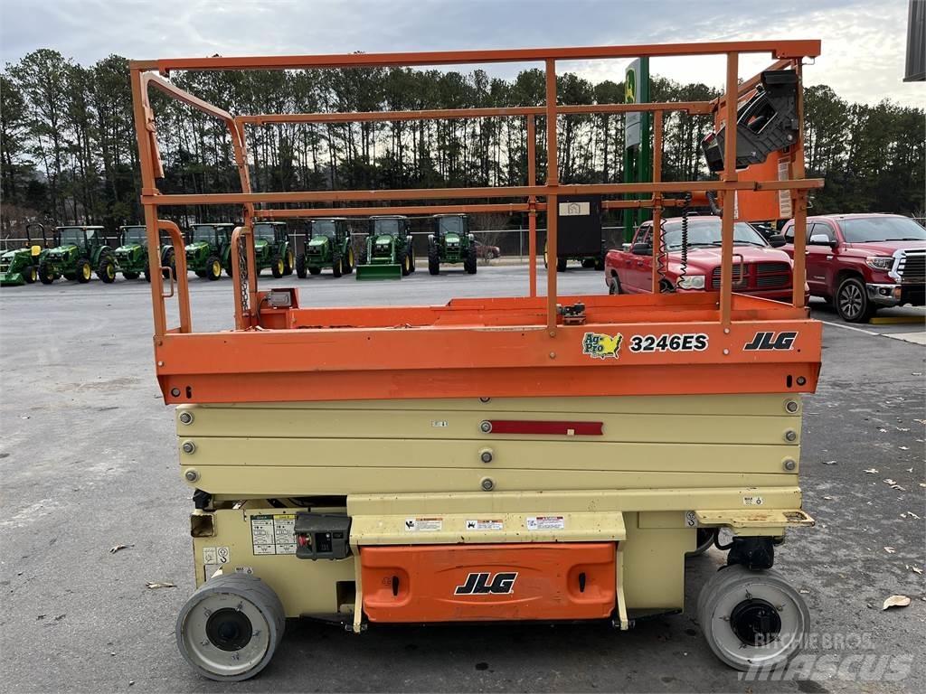 JLG 3246ES Другие грузоподъемные машины