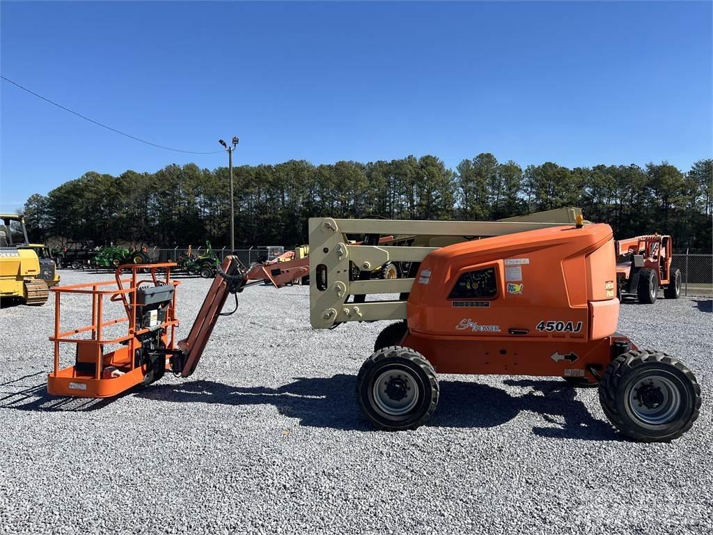 JLG 450AJ Телескопические погрузчики