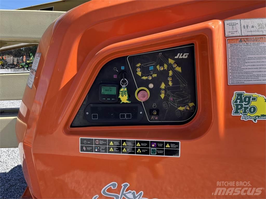 JLG 450AJ Телескопические погрузчики