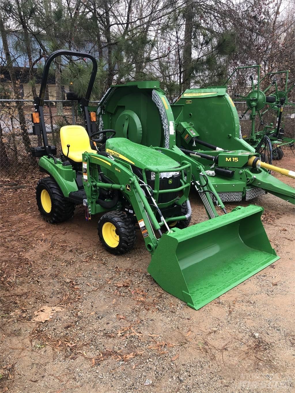 John Deere 1023E Коммунальные тракторы