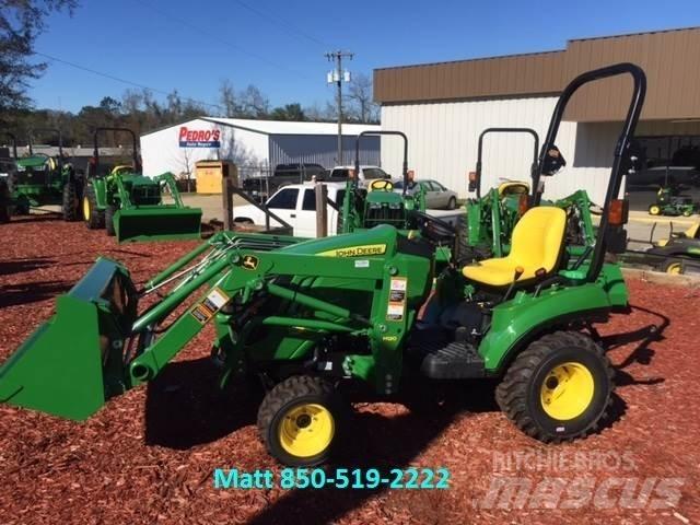 John Deere 1023E Коммунальные тракторы