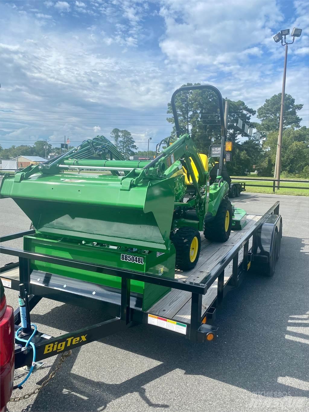 John Deere 1023E Коммунальные тракторы