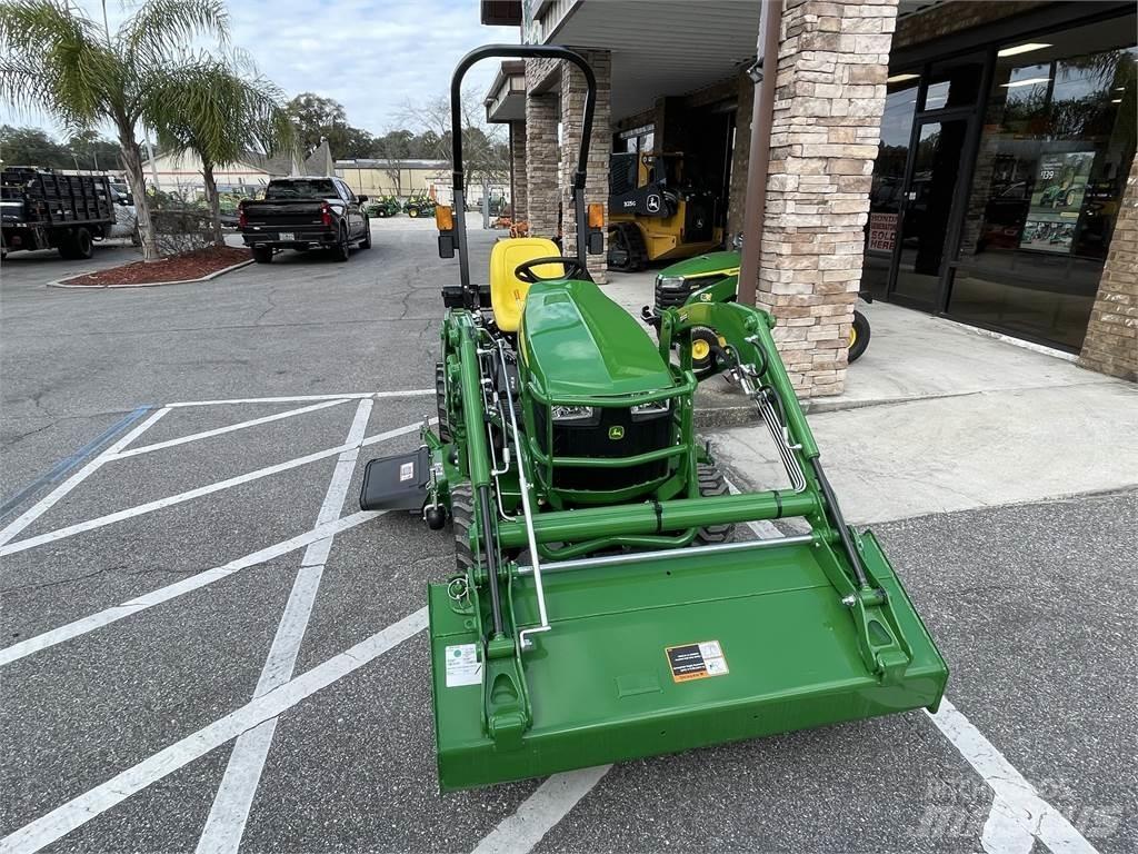 John Deere 1023E Коммунальные тракторы