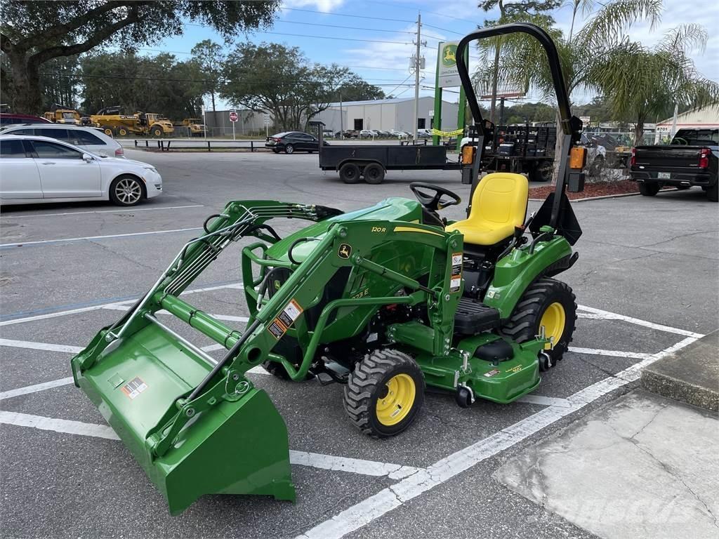 John Deere 1023E Коммунальные тракторы