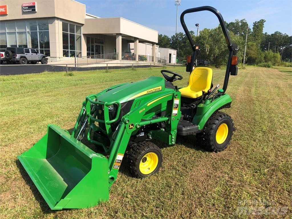 John Deere 1023E Коммунальные тракторы