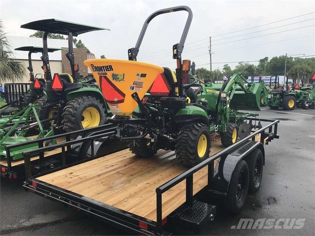 John Deere 1025R Коммунальные тракторы