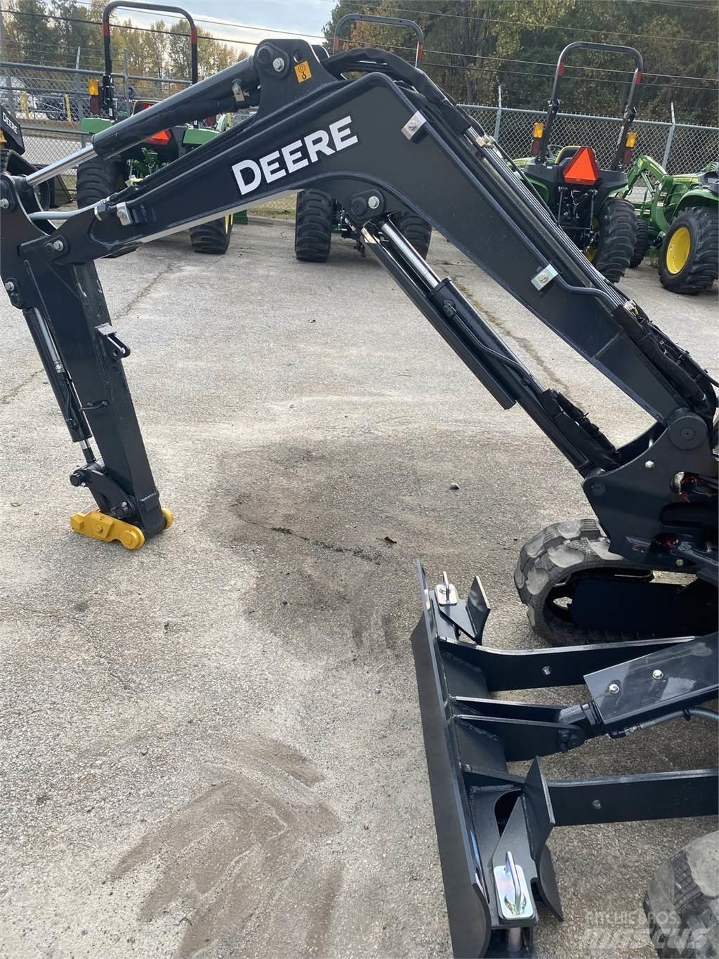 John Deere 17 P Мини-экскаваторы