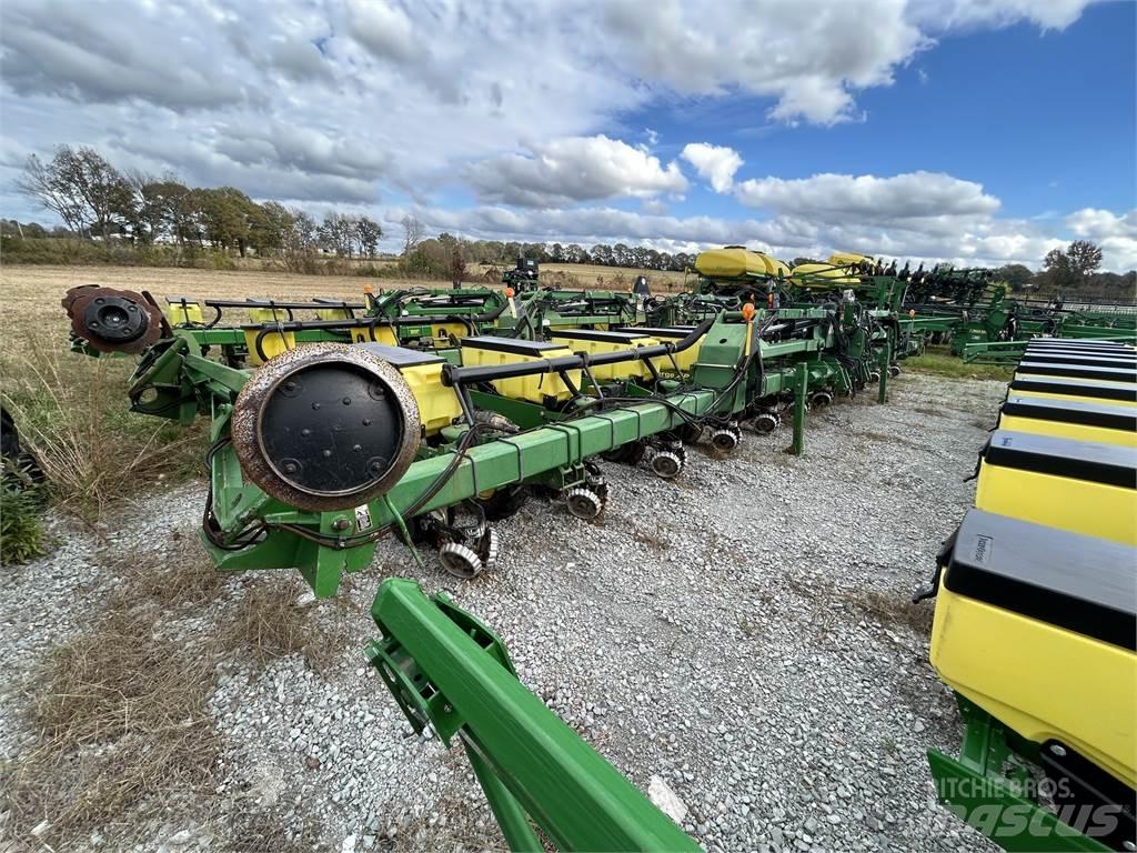 John Deere 1720 Сажалки