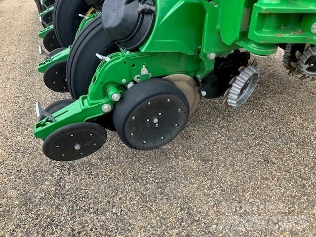 John Deere 1795 Сажалки