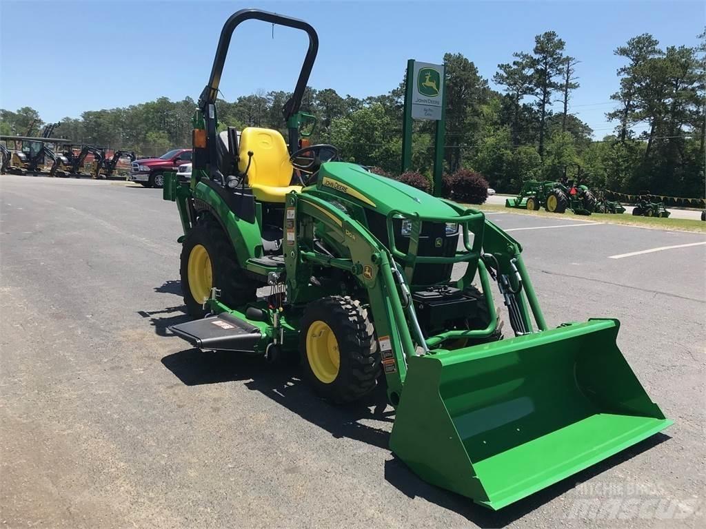 John Deere 2025R Коммунальные тракторы