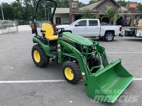 John Deere 2025R Коммунальные тракторы