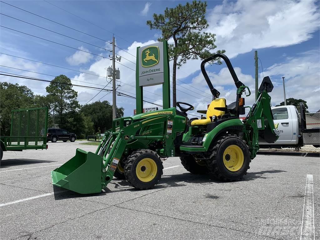 John Deere 2025R Коммунальные тракторы