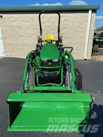 John Deere 2025R Коммунальные тракторы