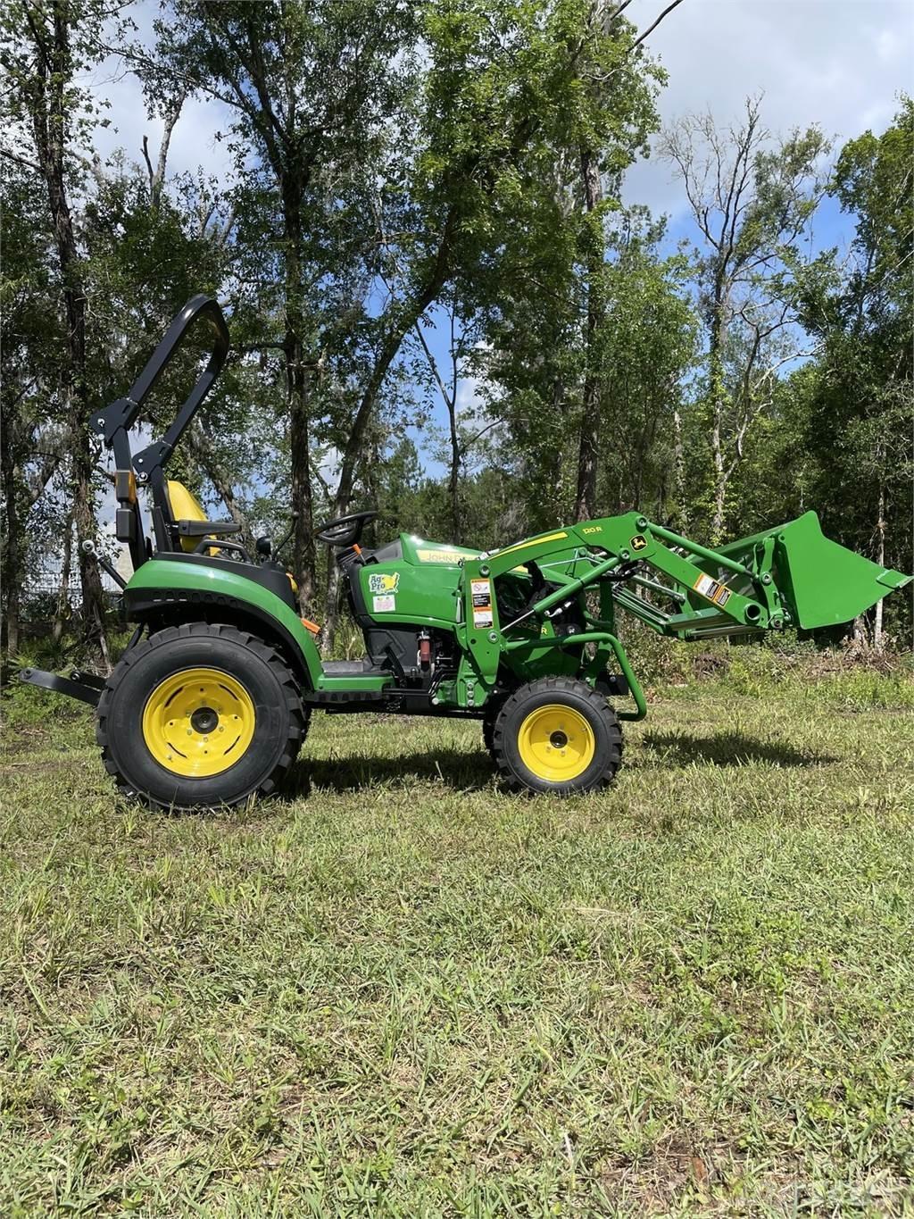 John Deere 2025R Коммунальные тракторы