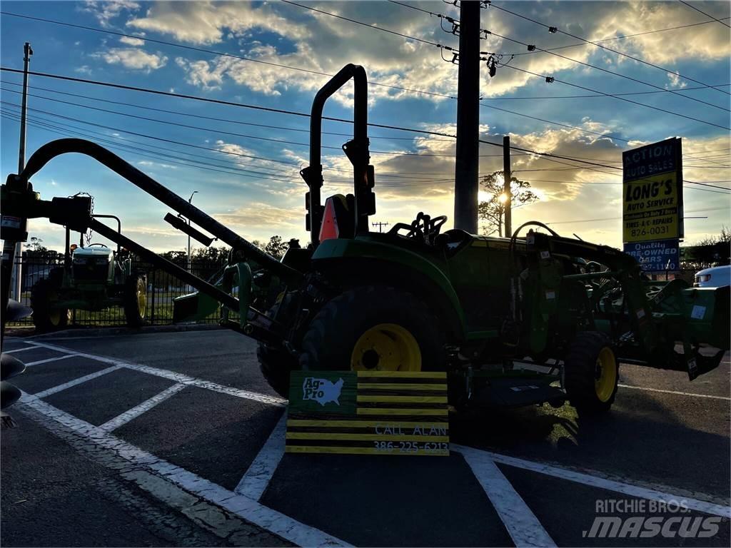 John Deere 2032R Коммунальные тракторы