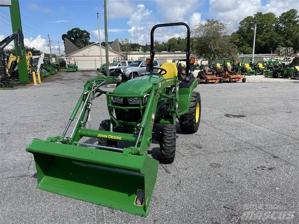 John Deere 2038R Коммунальные тракторы
