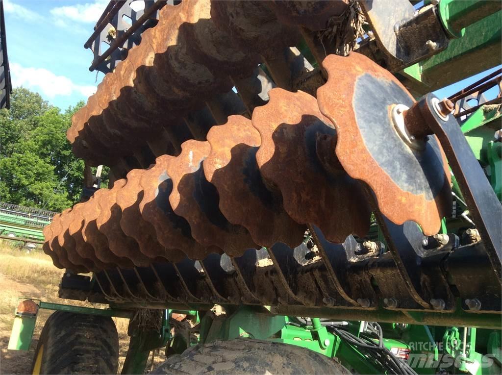 John Deere 2680 Дисковые бороны