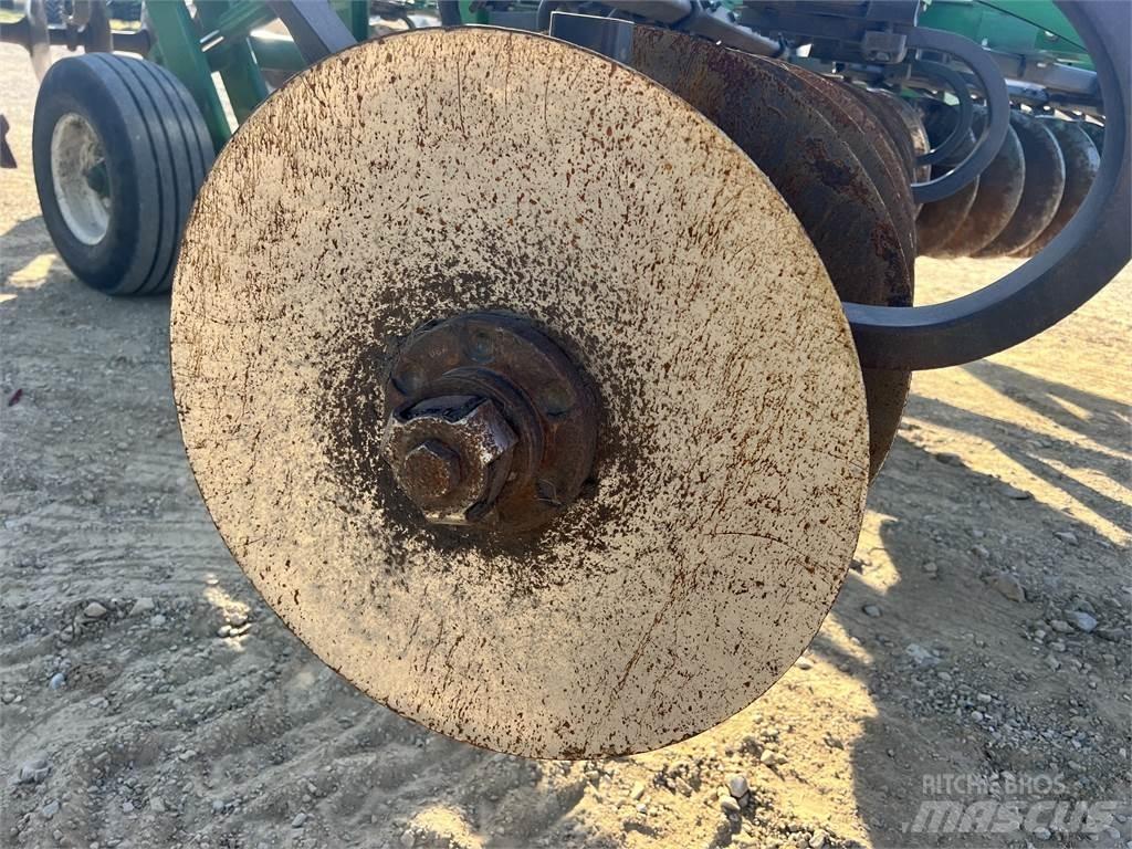 John Deere 2720 Прочее почвообрабатывающее оборудование