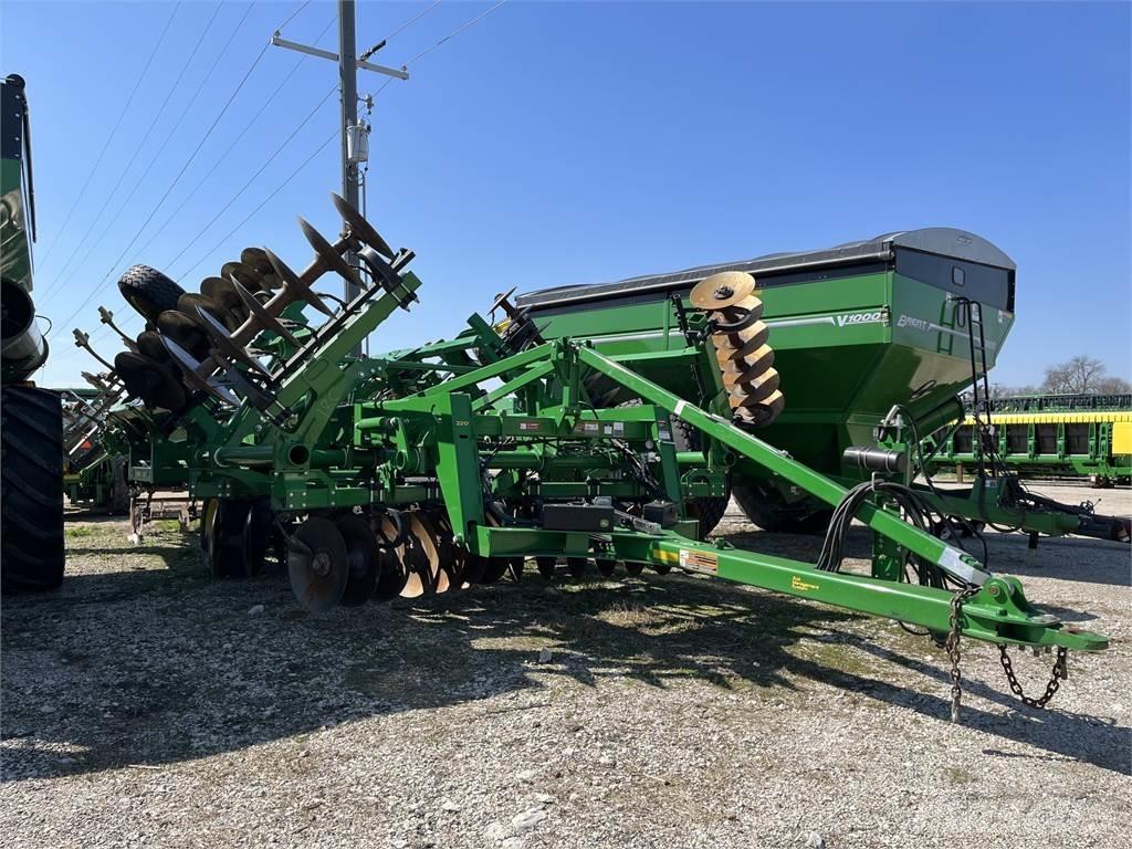 John Deere 2730 Прочее почвообрабатывающее оборудование