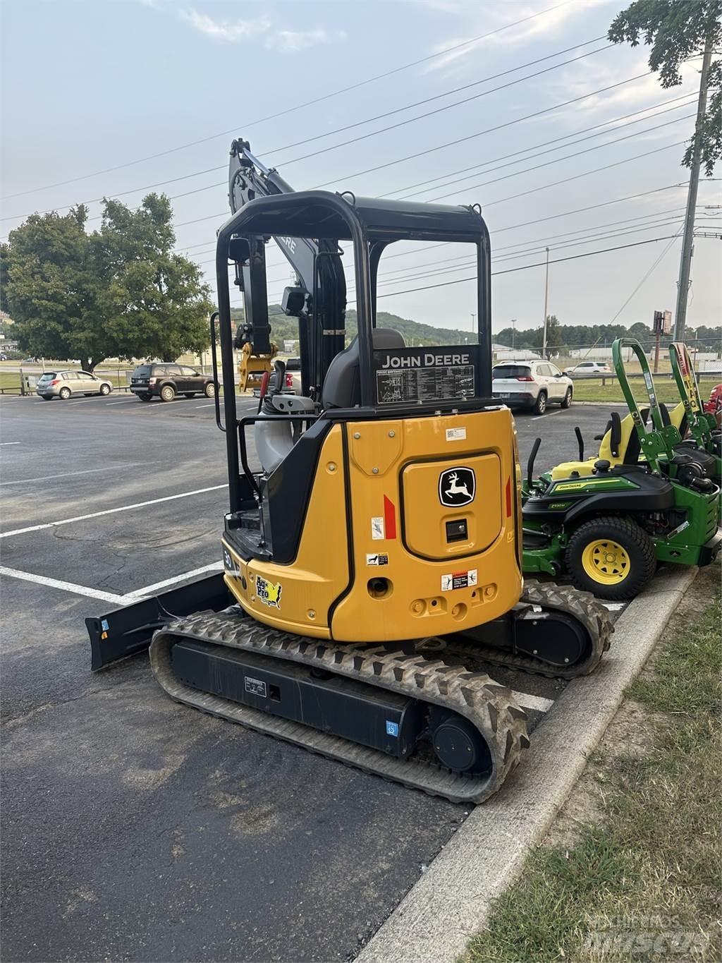 John Deere 30 P Мини-экскаваторы