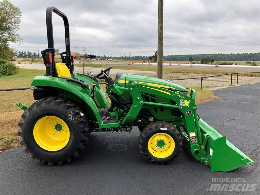 John Deere 3025D Коммунальные тракторы