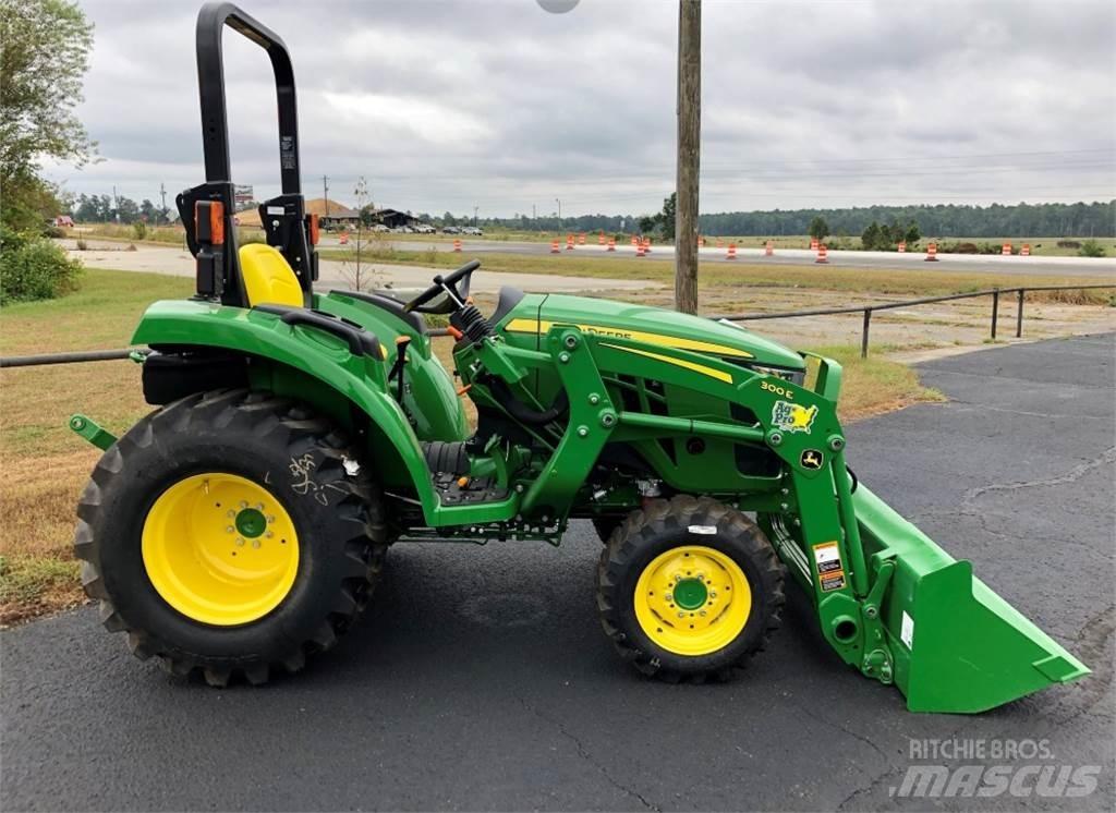 John Deere 3025D Коммунальные тракторы