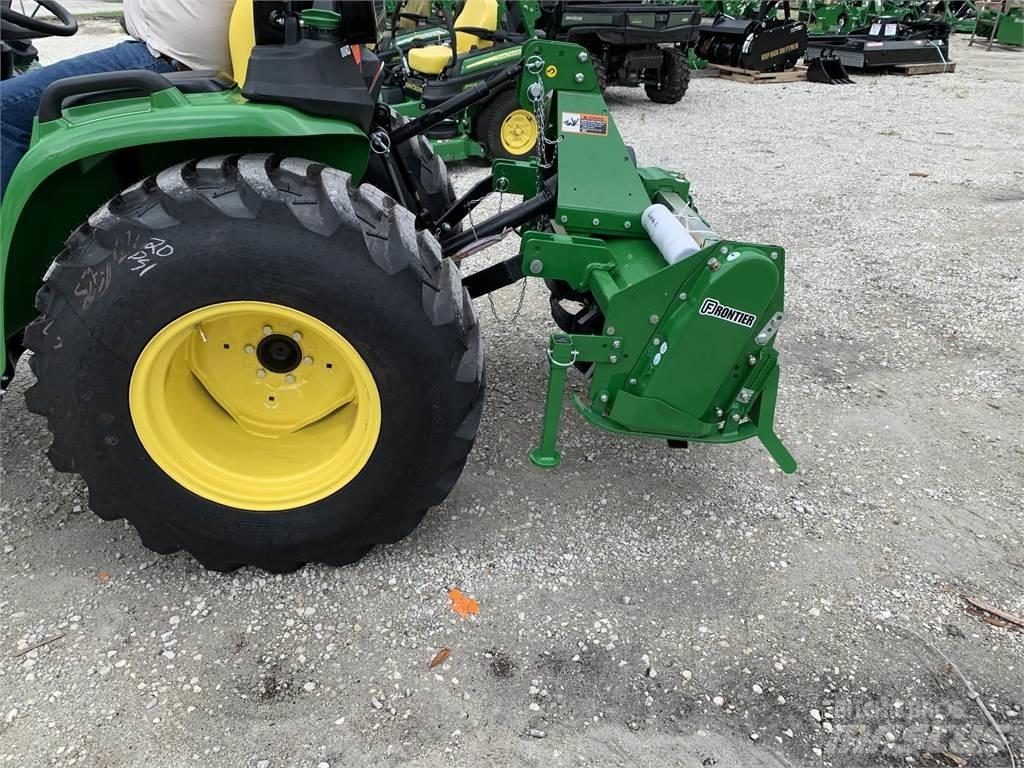John Deere 3025E Коммунальные тракторы