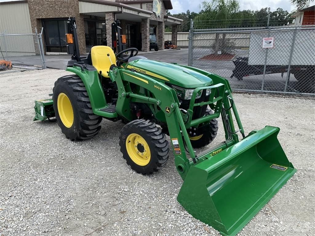 John Deere 3025E Коммунальные тракторы
