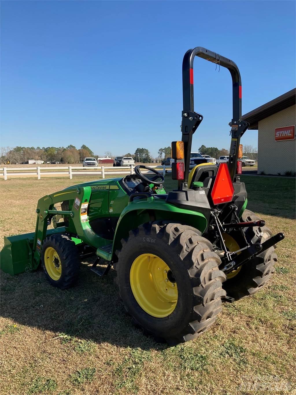 John Deere 3025E Коммунальные тракторы