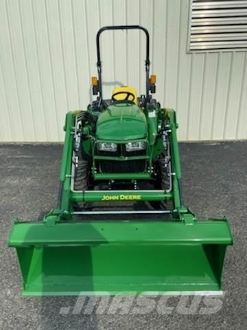 John Deere 3025E Коммунальные тракторы