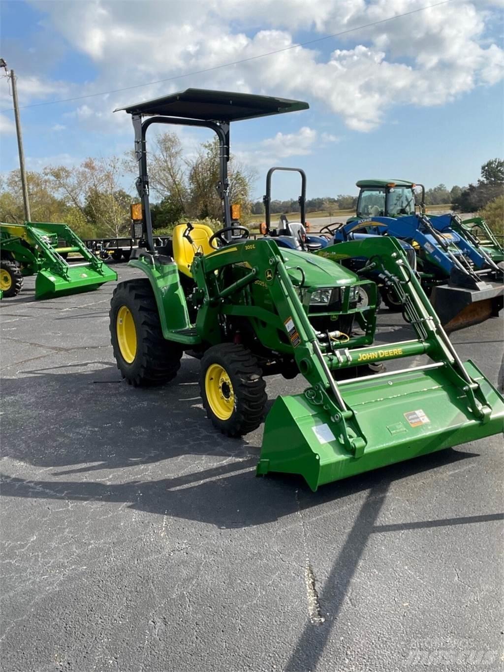 John Deere 3025E Коммунальные тракторы