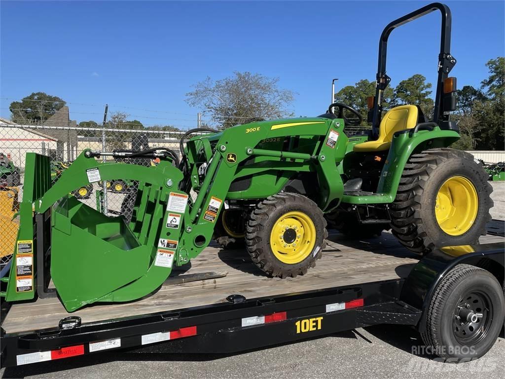 John Deere 3032E Коммунальные тракторы