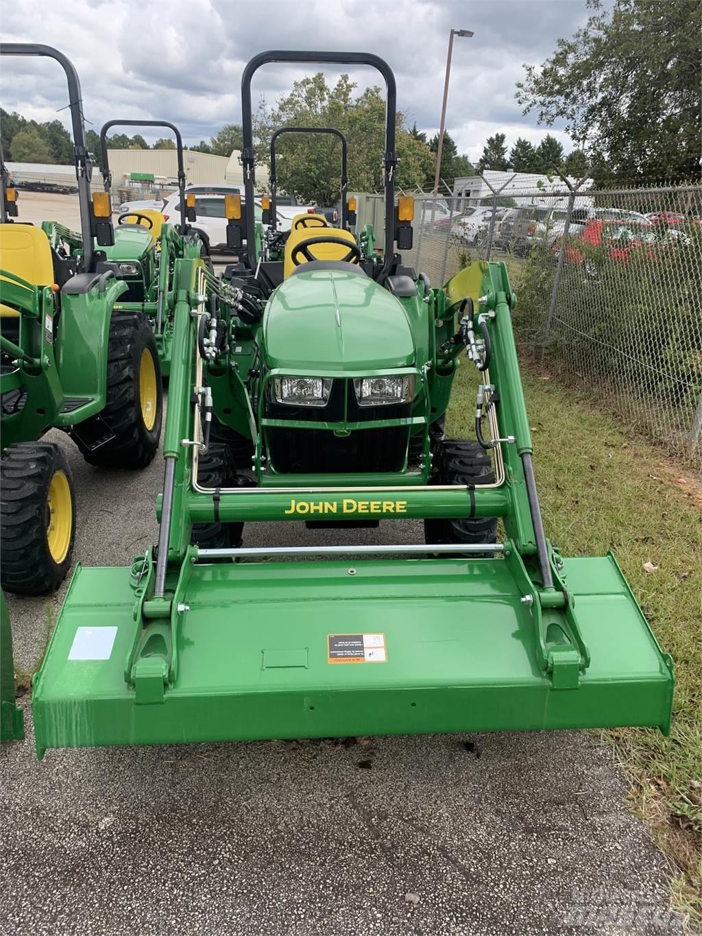 John Deere 3032E Коммунальные тракторы