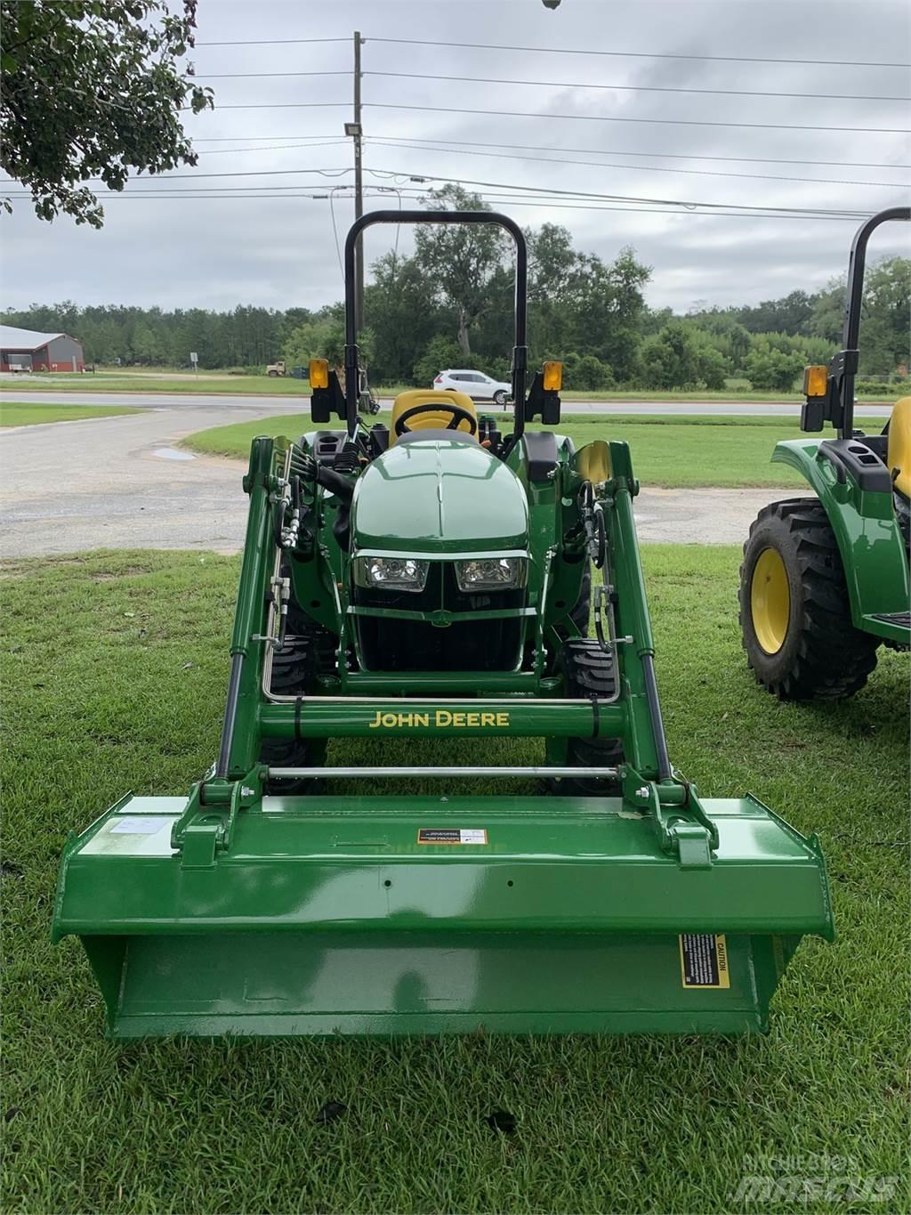 John Deere 3035D Коммунальные тракторы