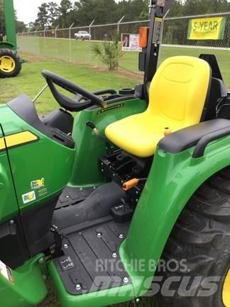 John Deere 3038E Коммунальные тракторы