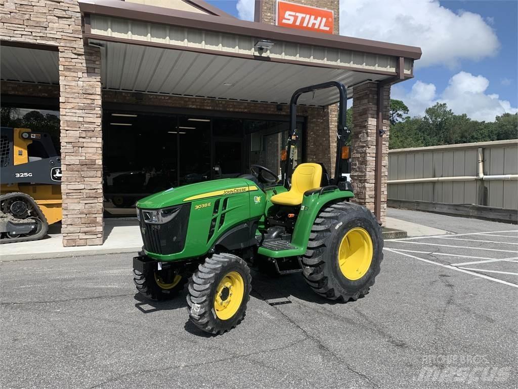 John Deere 3038E Коммунальные тракторы