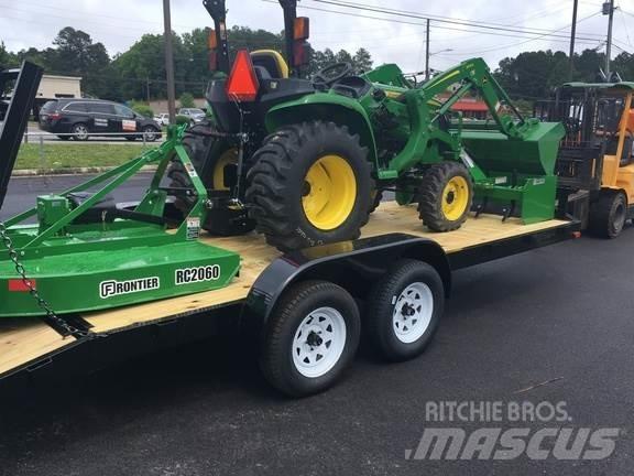 John Deere 3038E Коммунальные тракторы