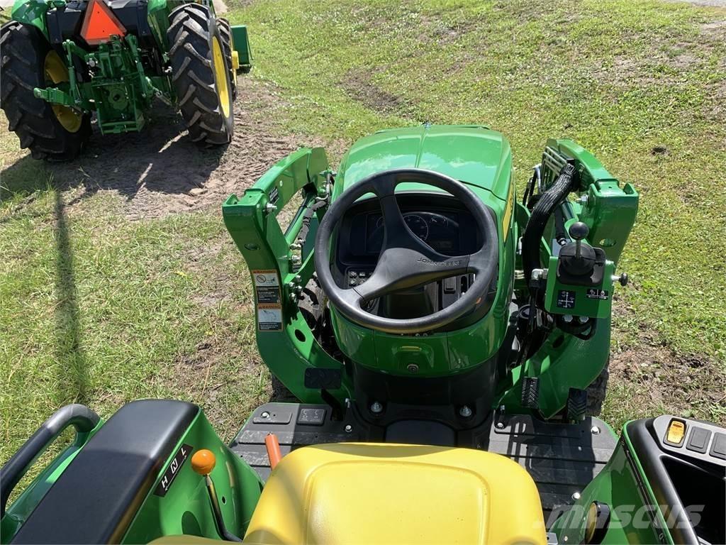 John Deere 3038E Коммунальные тракторы