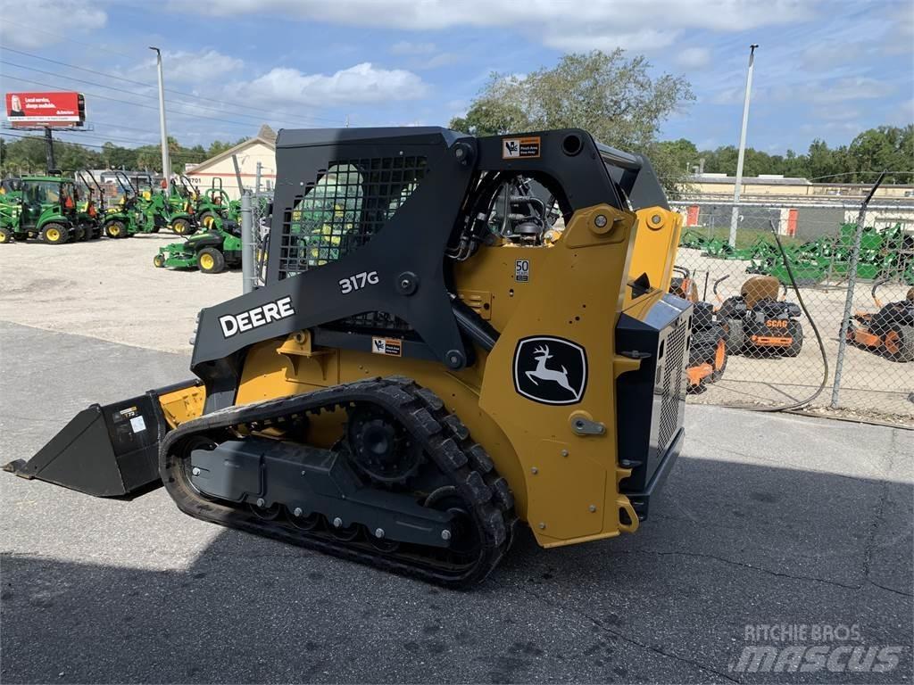 John Deere 317G Малые погрузчики