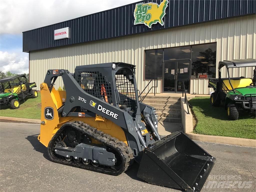John Deere 317G Малые погрузчики