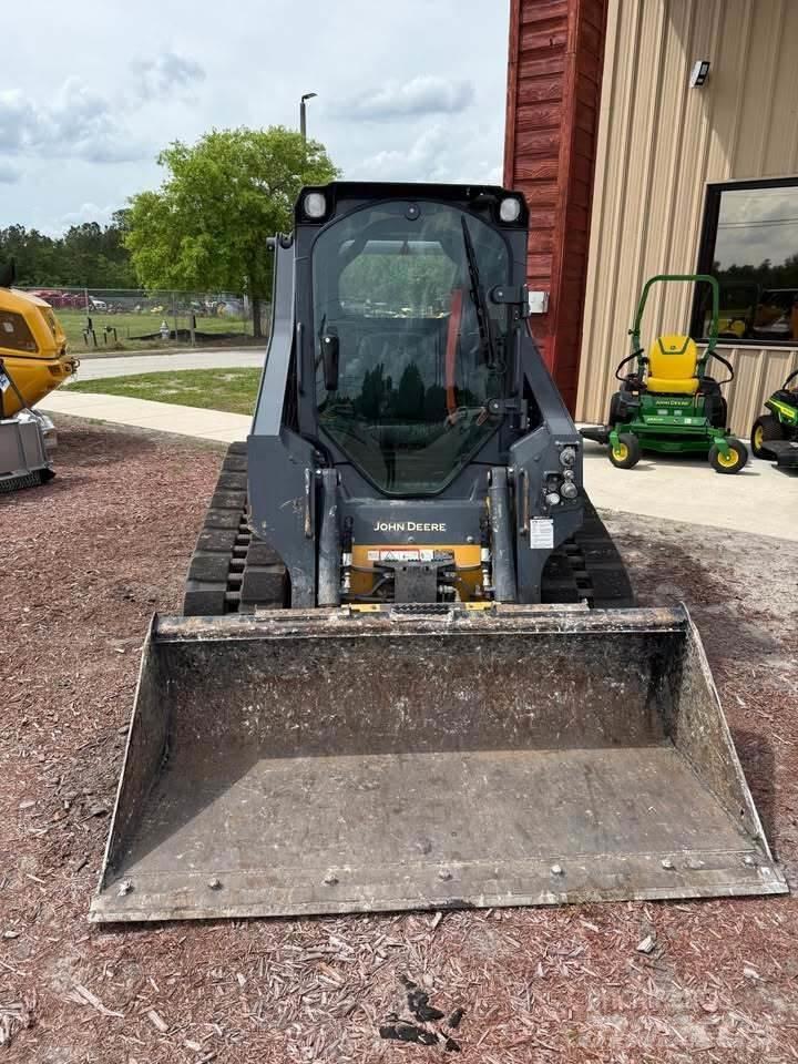 John Deere 317G Малые погрузчики