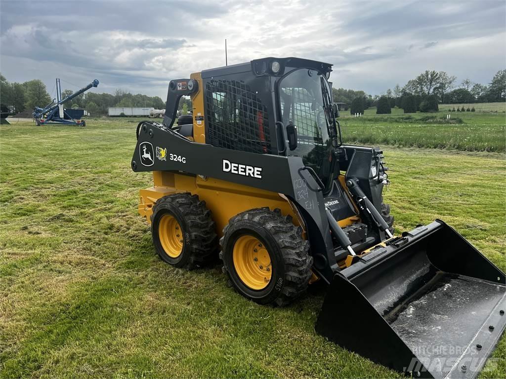 John Deere 324G Мини-погрузчики