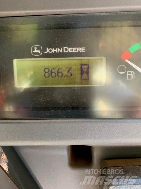 John Deere 333G Малые погрузчики