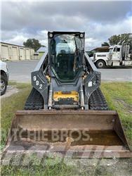 John Deere 333G Малые погрузчики