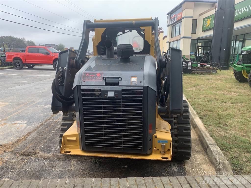 John Deere 333G Малые погрузчики