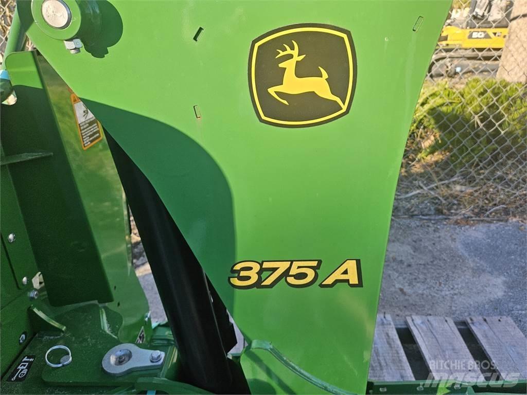 John Deere 375A Навесное оборудование и запчасти